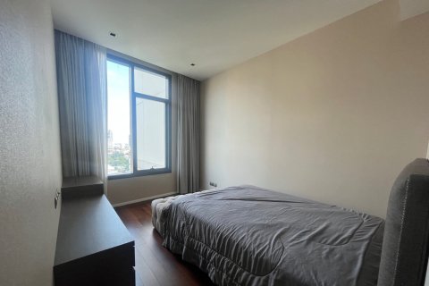 Кондоминиум с 2 спальнями в Ваттхане, Бангкок, Таиланд № 172552 - фото 4