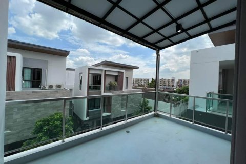 Вилла в Бангкоке, Таиланд с 5 спальнями  № 133779 - фото 29