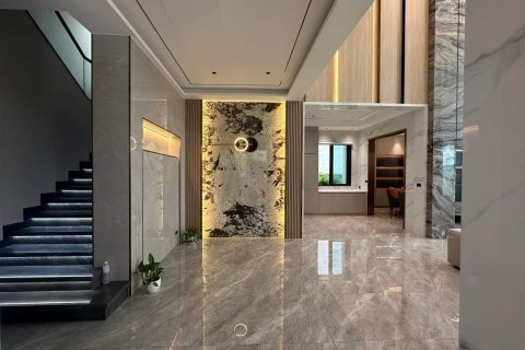 Вилла в Бангкоке, Таиланд с 5 спальнями  № 133779 - фото 4