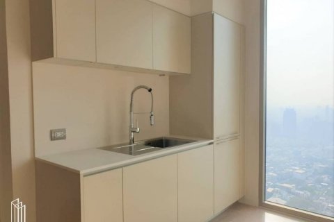 Кондоминиум с 3 спальнями в Кхлонг Сане, Бангкок, Таиланд № 133777 - фото 6