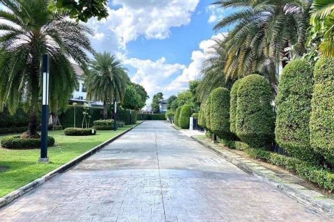 Вилла в Бангкоке, Таиланд с 4 спальнями  № 133780 - фото 22