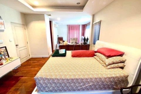 Вилла в Бангкоке, Таиланд с 4 спальнями  № 133780 - фото 15