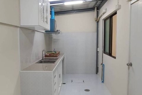 Таунхаус в Суан Луанге, Бангкок, Таиланд с 3 спальнями  № 154455 - фото 11