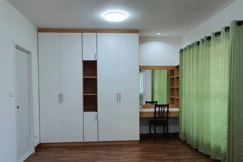 Таунхаус в Суан Луанге, Бангкок, Таиланд с 3 спальнями  № 154455 - фото 5