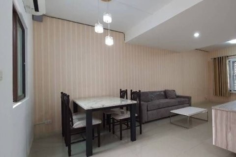 Таунхаус в Суан Луанге, Бангкок, Таиланд с 3 спальнями  № 154455 - фото 3