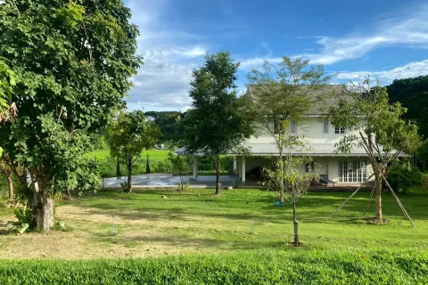 Дом в Сан-Сая, Таиланд с 4 спальнями № 154452 - фото 1