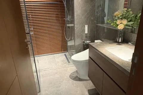 Condo à Bang Rak, Bangkok, Thaïlande, 2 chambres  № 170652 - photo 7