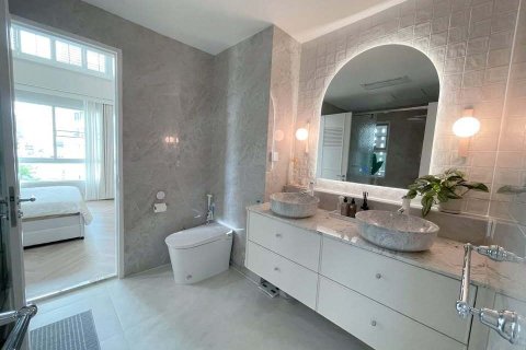 Appartement à Watthana, Bangkok, Thaïlande 3 chambres № 170649 - photo 3