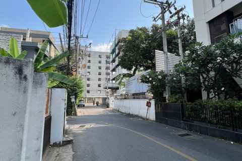 Terrain à Watthana, Bangkok, Thaïlande 416 m2 № 170655 - photo 26