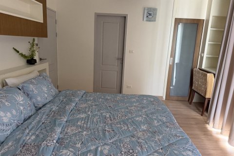 Studio dans le Condo à Khlong Toei, Bangkok, Thaïlande  № 170653 - photo 6