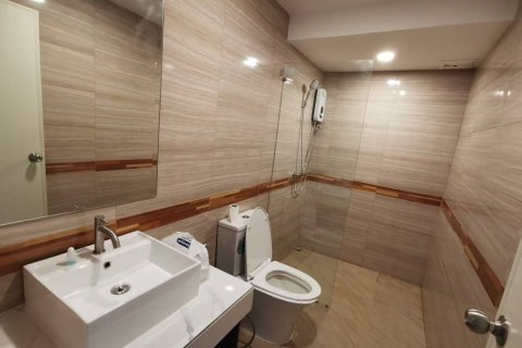 Centre commercial à Kathu, Thaïlande № 156612 - photo 5