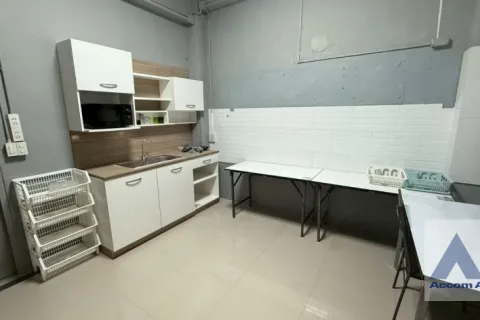 Studio in Phra Khanong, Bangkok, Thailand № 214802 - Foto 4