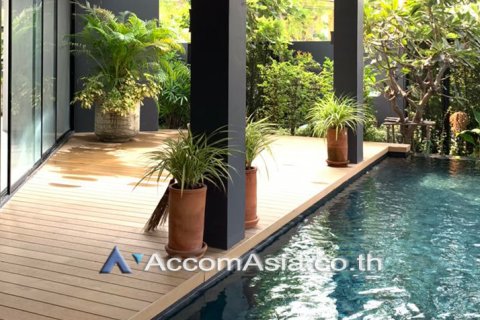 Haus in Watthana, Bangkok, Thailand 5 Schlafzimmer № 214806 - Foto 3