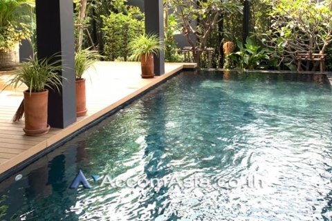 Haus in Watthana, Bangkok, Thailand 5 Schlafzimmer № 214806 - Foto 2