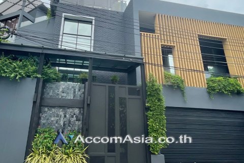 Haus in Watthana, Bangkok, Thailand 5 Schlafzimmer № 214806 - Foto 21