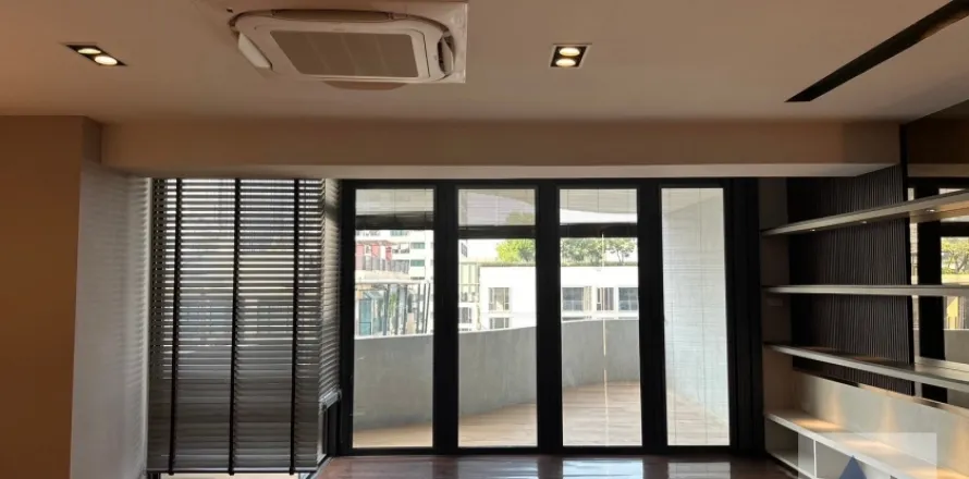 Penthouse in Pathum Wan, Bangkok, Thailand 3 Schlafzimmer № 214801
