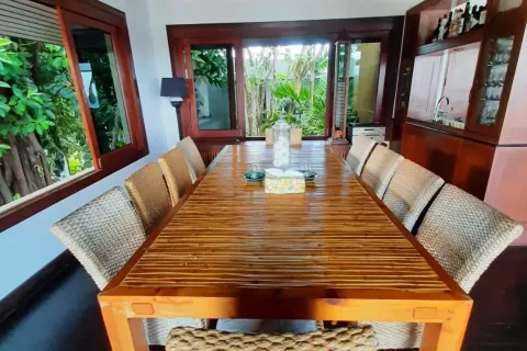 Villa in Phuket, Thailand 4 bedrooms № 167655 - photo 12
