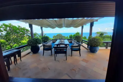 Villa in Phuket, Thailand 4 bedrooms № 167655 - photo 15