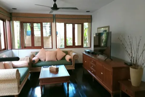 Villa in Phuket, Thailand 4 bedrooms № 167655 - photo 5