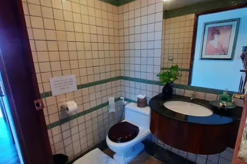 Villa in Phuket, Thailand 4 bedrooms № 167655 - photo 23