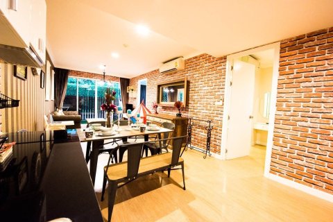 Condo in Hua Hin, Thailand, 2 bedrooms  № 157153 - photo 12