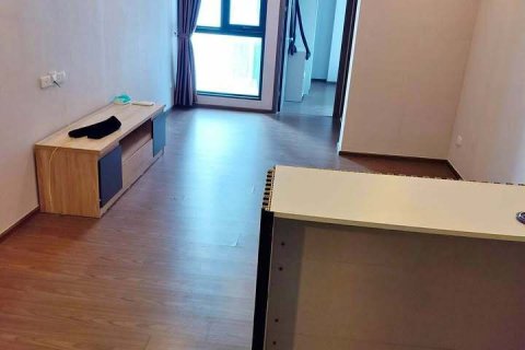 Studio in the Condo in Huai Khwang, Bangkok, Thailand № 157149