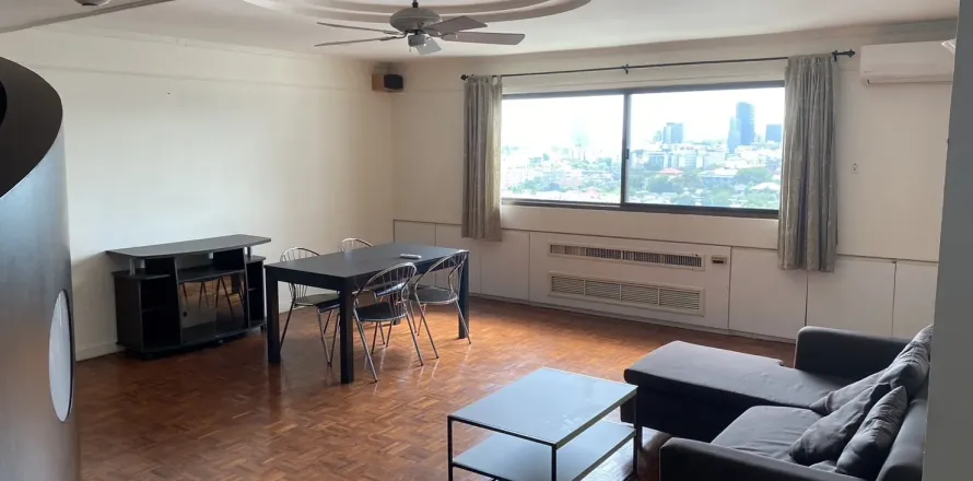 Condo in Suan Luang, Bangkok, Thailand, 2 bedrooms  № 157148