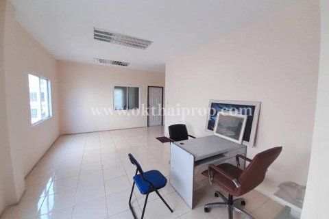 Townhouse à Pathum Thani, Thaïlande 5 chambres № 157154 - photo 9