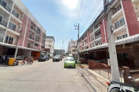 Townhouse à Pathum Thani, Thaïlande 5 chambres № 157154 - photo 20
