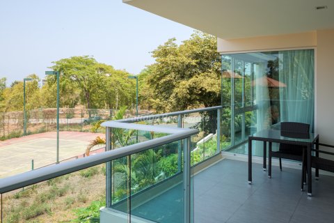 Condo in Bang Lamung, Thailand, 2 bedrooms № 178103 - photo 9