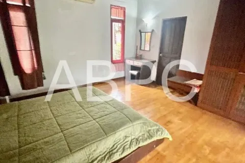 Casa de 4 dormitorios en Jomtien Beach, Pattaya, Tailandia № 211792 - foto 4