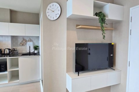Condo in Pattaya, Thailand, 1 bedroom № 205048 - photo 3