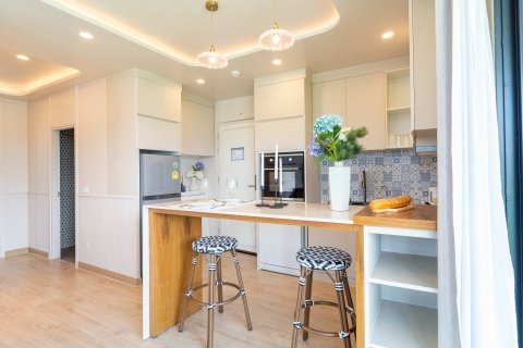 Condo on Nai Yang, Thailand, 2 bedrooms № 70397 - photo 13