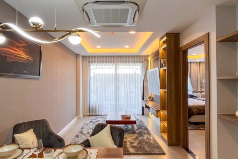 Condo in Pattaya, Thailand, 1 bedroom  № 177802 - photo 6
