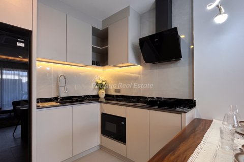Condo in Pattaya, Thailand, 1 bedroom  № 177802 - photo 3