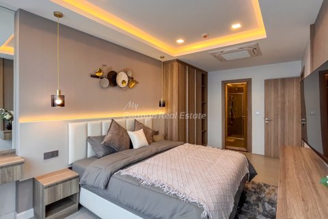 Condo in Pattaya, Thailand, 1 bedroom  № 177802 - photo 10
