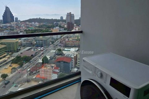 Condo in Bang Lamung, Thailand, 1 bedroom № 232964 - photo 3