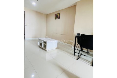 Condo in Bang Lamung, Thailand, 1 bedroom  № 232962 - photo 4