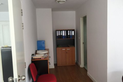 Studio dans le Condo à Pathum Wan, Bangkok, Thaïlande  № 148701 - photo 2