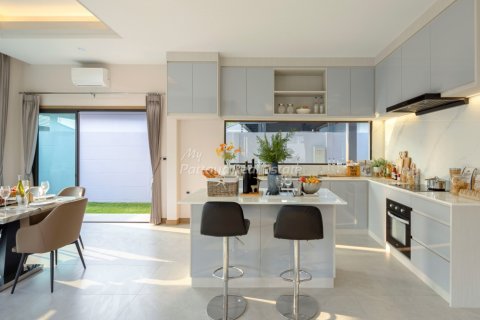 House in Pattaya, Thailand 3 bedrooms № 113553 - photo 6
