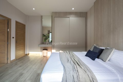 House in Pattaya, Thailand 3 bedrooms № 113553 - photo 12