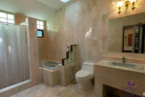 Дом в Чиангмае, Таиланд с 6 спальнями  № 162598 - фото 19