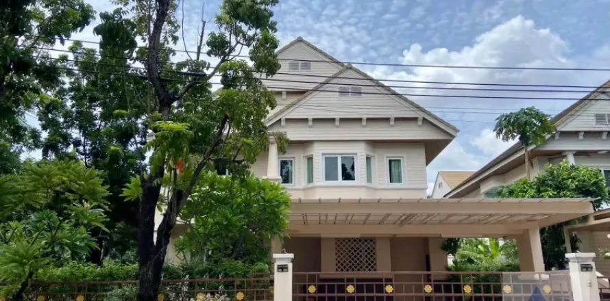 Haus in Suan Luang, Bangkok, Thailand 4 Schlafzimmer № 216912