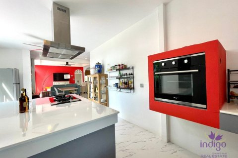 Дом в Чиангмае, Таиланд с 5 спальнями № 162533 - фото 10