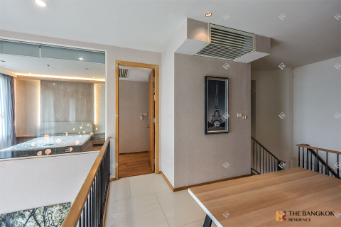 Condo in Bangkok, Thailand, 2 bedrooms № 201940 - photo 10