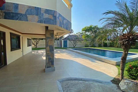 Villa in Hua Hin, Thailand 4 Schlafzimmer № 221820 - Foto 8
