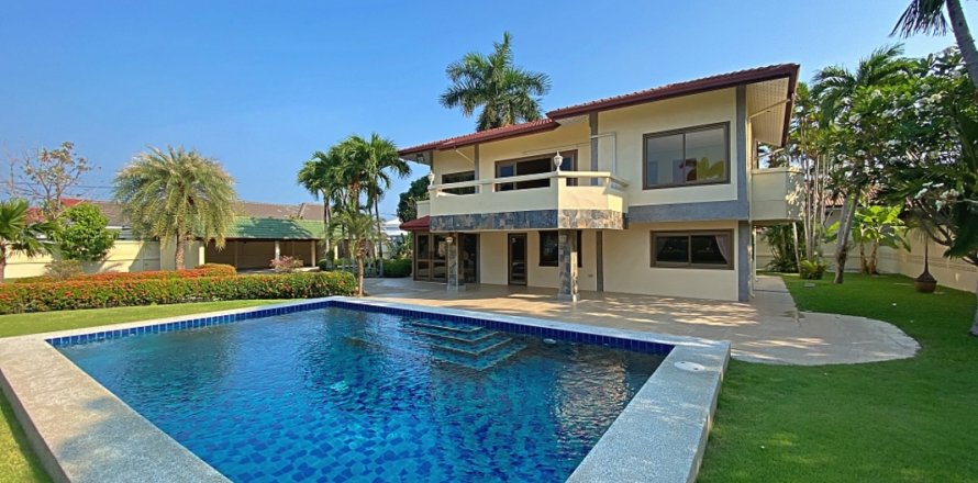 Villa in Hua Hin, Thailand 4 Schlafzimmer № 221820