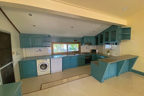 Villa in Hua Hin, Thailand 4 Schlafzimmer № 221820 - Foto 20