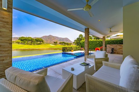 Villa in Hua Hin, Thailand 3 Schlafzimmer № 221817 - Foto 7