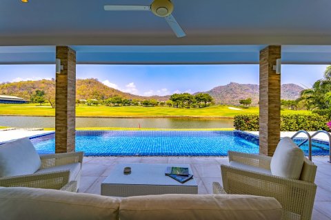 Villa in Hua Hin, Thailand 3 Schlafzimmer № 221817 - Foto 8